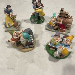 Disney Snow White and Dwarfs Figurine Collection - vintage lot